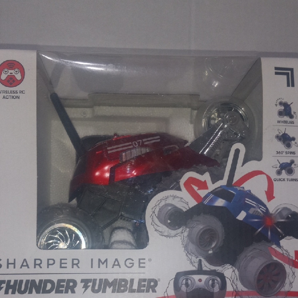 Sharper Image Thunder Tumbler Red and Black RC Car